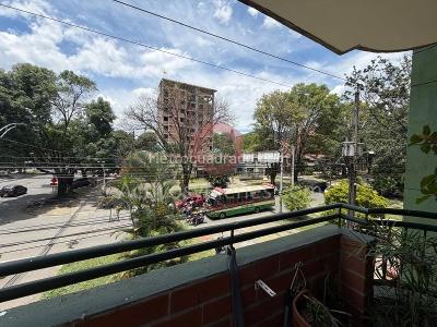 Apartaestudio en venta en Belen La Palma, Medellín, 38 m² · foto 9 de 18
