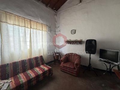 Casa de 5 alcobas en venta en Belen La Gloria, Medellín, 112 m² · foto 2 de 18