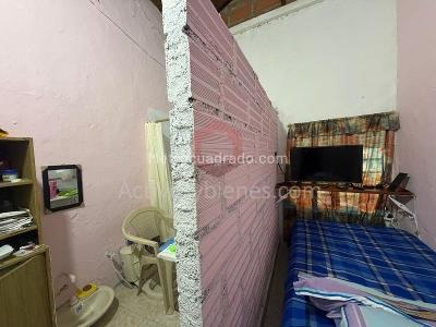 Casa de 5 alcobas en venta en Belen La Gloria, Medellín, 112 m² · foto 15 de 18