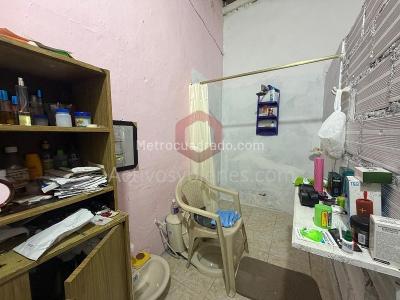 Casa de 5 alcobas en venta en Belen La Gloria, Medellín, 112 m² · foto 16 de 18