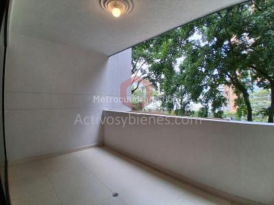 Apartamento de 4 alcobas en arriendo en Santa María De Los Ángeles, Medellín, 132 m² · foto 11 de 20