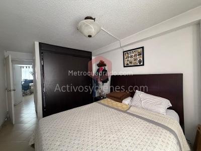 Apartamento de 3 alcobas en venta en El Poblado, Medellín, 77 m² · foto 8 de 18