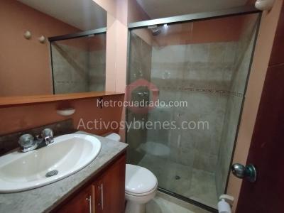 Apartamento de 3 alcobas en arriendo en Laureles, Medellín, 97 m² · foto 11 de 14