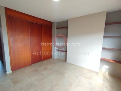 Apartamento de 3 alcobas en arriendo en Laureles, Medellín, 97 m² · foto 13 de 14