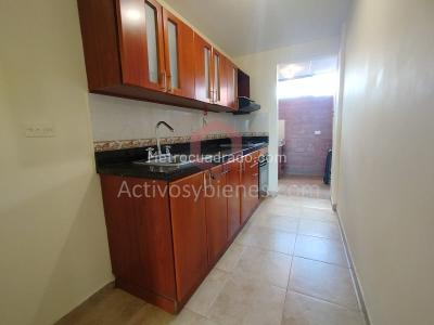 Apartamento de 3 alcobas en arriendo en Laureles, Medellín, 97 m² · foto 2 de 14