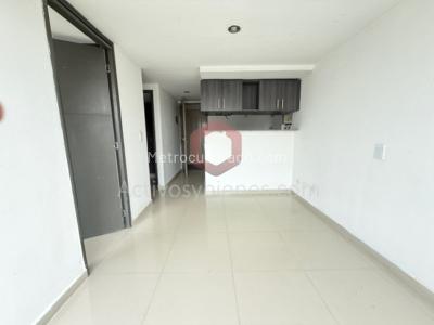 Apartamento de 2 alcobas en arriendo en El Chagualo, Medellín, 55 m² · foto 4 de 17