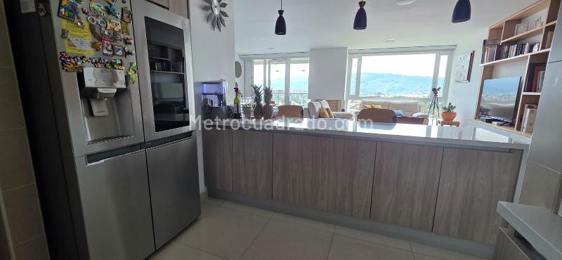 Piso – Bogotá, Localidad Suba - Más