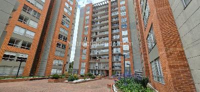Apartamento de 3 alcobas en venta en Alameda 170, Bogotá, 88 m² · foto 2 de 16