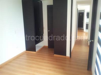 Apartamento en venta en Torres De Mediterraneo, Villavicencio · foto 6 de 17