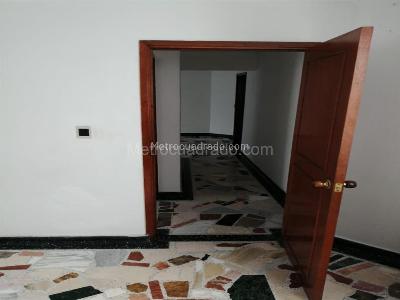 Apartamento en venta en Balata, Villavicencio · foto 5 de 10