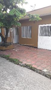 Casa de 3 alcobas en venta en Porvenir, Villavicencio, 200 m² · foto 2 de 10