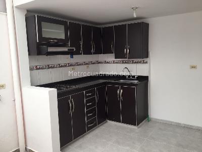 Casa de 4 alcobas en venta en Quintas De Morelia, Villavicencio, 140 m² · foto 3 de 11