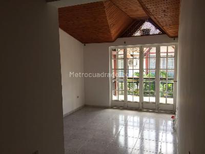 Casa de 4 alcobas en venta en Quintas De Morelia, Villavicencio, 140 m² · foto 8 de 11
