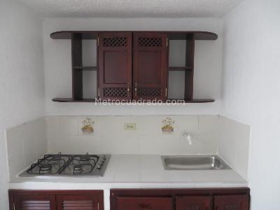 Casa de 3 alcobas en arriendo en Conj, Villavicencio, 90 m² · foto 5 de 12