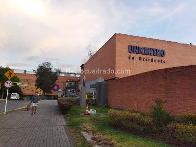 Apartamento de 3 alcobas en venta en Parques De Alejandria, Bogotá, 66 m² · foto 16 de 19