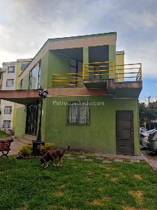 Apartamento de 3 alcobas en venta en Parques De Alejandria, Bogotá, 66 m² · foto 17 de 19