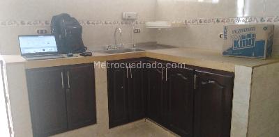Casa de 5 alcobas en venta en Emporio, Villavicencio, 180 m² · foto 3 de 18