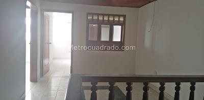 Casa de 5 alcobas en venta en Emporio, Villavicencio, 180 m² · foto 5 de 18