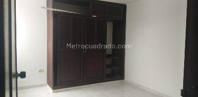 Casa de 5 alcobas en venta en Emporio, Villavicencio, 180 m² · foto 6 de 18