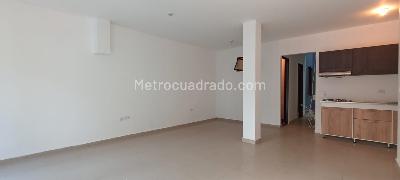 Casa de 5 alcobas en arriendo en Madrigal, Villavicencio, 180 m² · foto 3 de 18