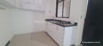 Casa de 5 alcobas en arriendo en Madrigal, Villavicencio, 180 m² · foto 8 de 18