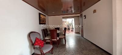 Casa de 5 alcobas en venta en Villa Maria, Villavicencio, 132 m² · foto 2 de 11