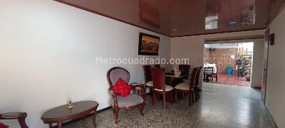 Casa de 5 alcobas en venta en Villa Maria, Villavicencio, 132 m² · foto 3 de 11