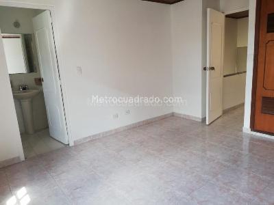 Casa de 3 alcobas en venta en Cantarrana, Villavicencio, 100 m² · foto 13 de 18