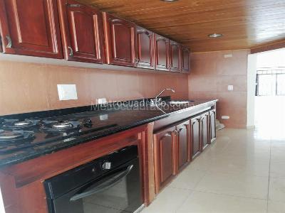 Casa de 3 alcobas en venta en Cantarrana, Villavicencio, 100 m² · foto 3 de 18