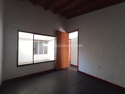 Casa de 5 alcobas en venta en Barzal, Villavicencio, 238 m² · foto 7 de 20