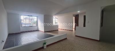Casa de 5 alcobas en venta en Barzal, Villavicencio, 238 m² · foto 15 de 20
