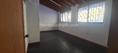 Casa de 5 alcobas en venta en Barzal, Villavicencio, 238 m² · foto 18 de 20