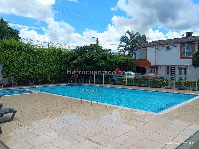 Casa de 3 alcobas en venta en Conjunto Los Girasoles, Villavicencio, 86 m² · foto 16 de 18