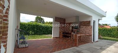 Casa de 4 alcobas en venta en Conj, Villavicencio, 1900 m² · foto 13 de 19