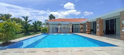 Casa de 4 alcobas en venta en Conj, Villavicencio, 1900 m² · foto 17 de 19