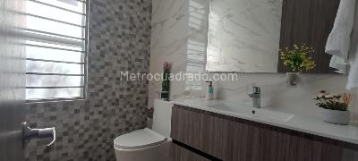 Casa de 4 alcobas en venta en Conj, Villavicencio, 1900 m² · foto 6 de 19
