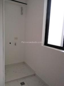 Apartamento en venta en Conj, Villavicencio · foto 4 de 11