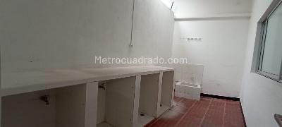 Casa de 5 alcobas en arriendo en Barzal, Villavicencio, 300 m² · foto 11 de 15