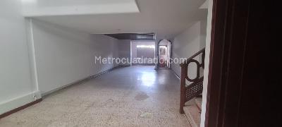 Casa de 5 alcobas en arriendo en Barzal, Villavicencio, 238 m² · foto 12 de 15