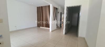 Casa de 5 alcobas en arriendo en 7 De Agosto, Villavicencio, 210 m² · foto 6 de 19