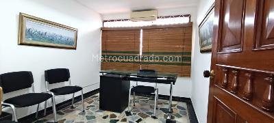 Casa de 5 alcobas en venta en Villa Maria, Villavicencio, 290 m² · foto 13 de 20