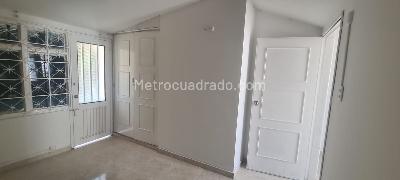 Casa de 3 alcobas en venta en Barzal, Villavicencio, 120 m² · foto 3 de 20