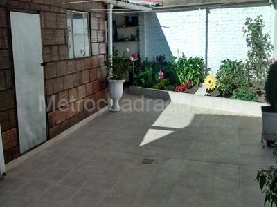 Casa de 4 alcobas en venta en San Miguel, Bogotá, 198 m² · foto 5 de 11