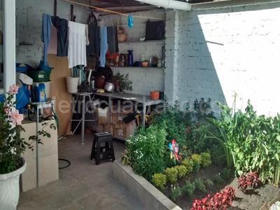 Casa de 4 alcobas en venta en San Miguel, Bogotá, 198 m² · foto 6 de 11