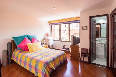 Apartamento de 5 alcobas en venta en San Patricio, Bogotá, 245 m² · foto 6 de 20