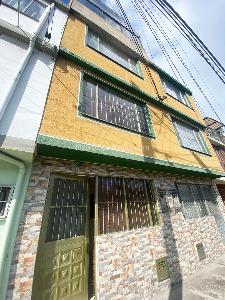 Casa de 4 alcobas en venta en El Refugio, Bogotá, 109 m² · foto 20 de 20
