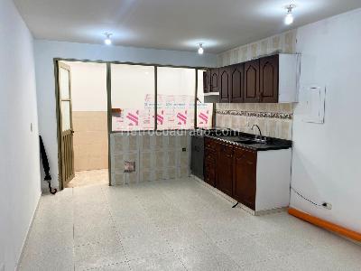 Casa de 4 alcobas en venta en El Refugio, Bogotá, 109 m² · foto 3 de 20
