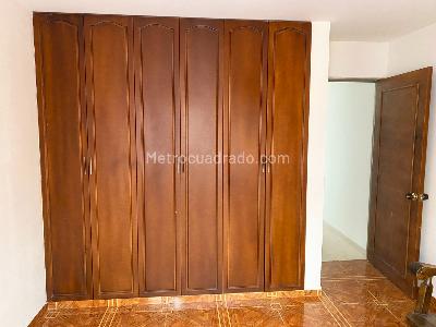 Casa de 4 alcobas en venta en El Refugio, Bogotá, 109 m² · foto 8 de 20