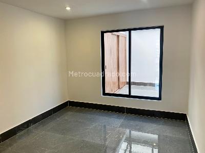 Casa de 5 alcobas en venta en La Alhambra Monaco, Bogotá, 235 m² · foto 7 de 20