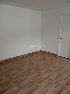 Casa de 5 alcobas en venta en Barrios Unidos, Bogotá, 400 m² · foto 2 de 20